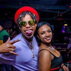 Meet your Posher, Deandre